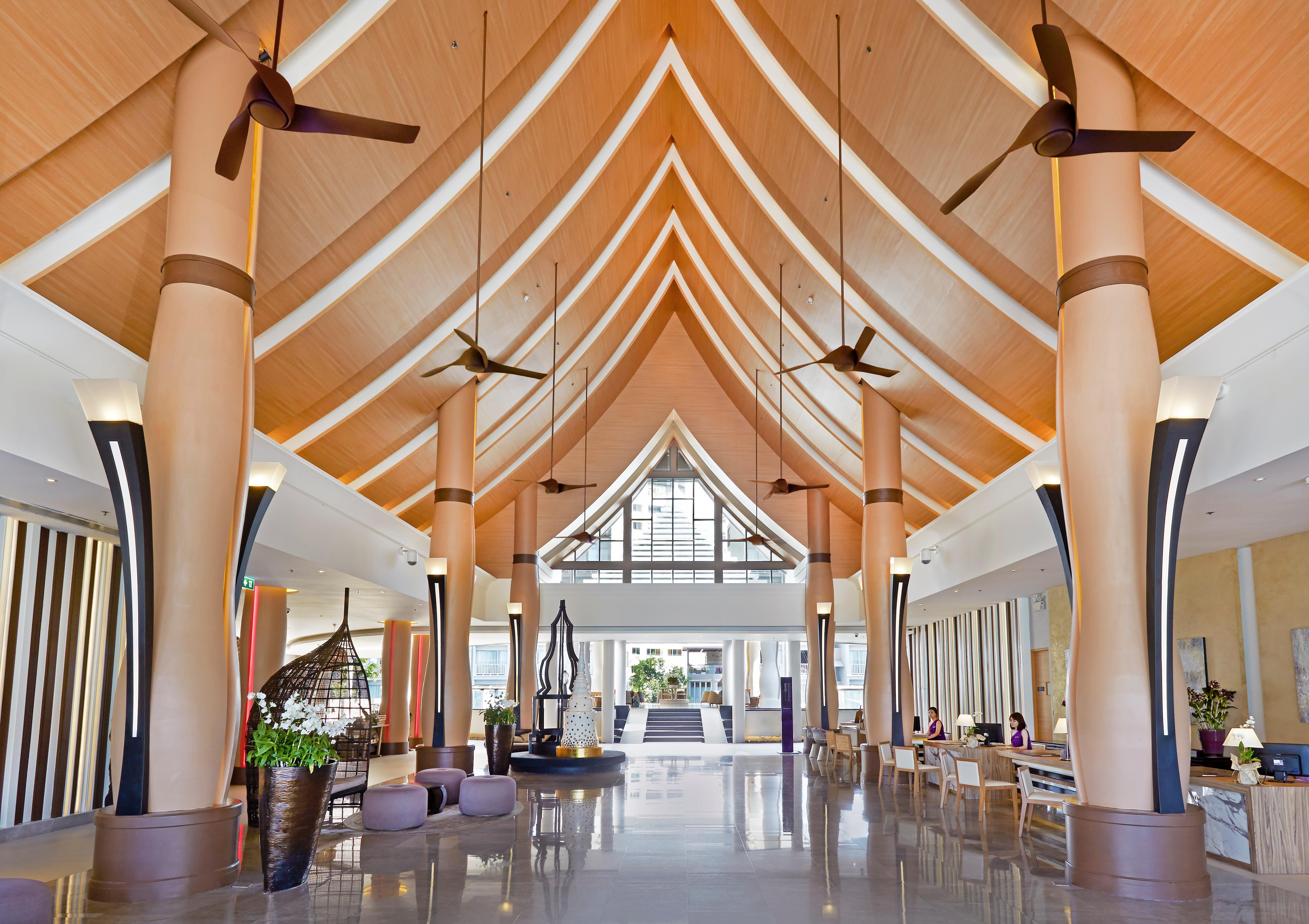 Grand Mercure Phuket Patong Екстер'єр фото Lobby