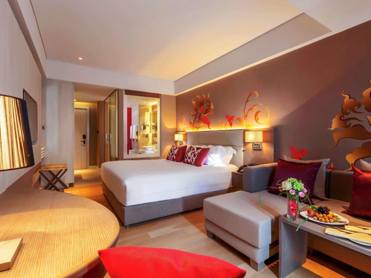 Grand Mercure Phuket Patong Екстер'єр фото A room at the hotel